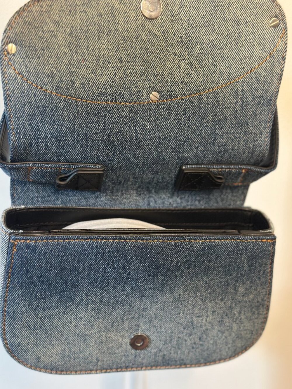 Diesel Women's Bag - Picture 6 of 9